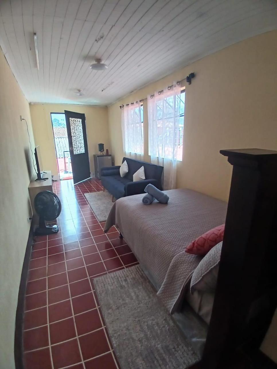 One Day Trip Guest house *